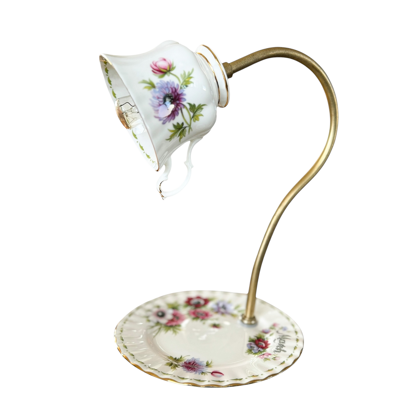 Royal Albert Kahve Fincanı Masa Aydınlatması