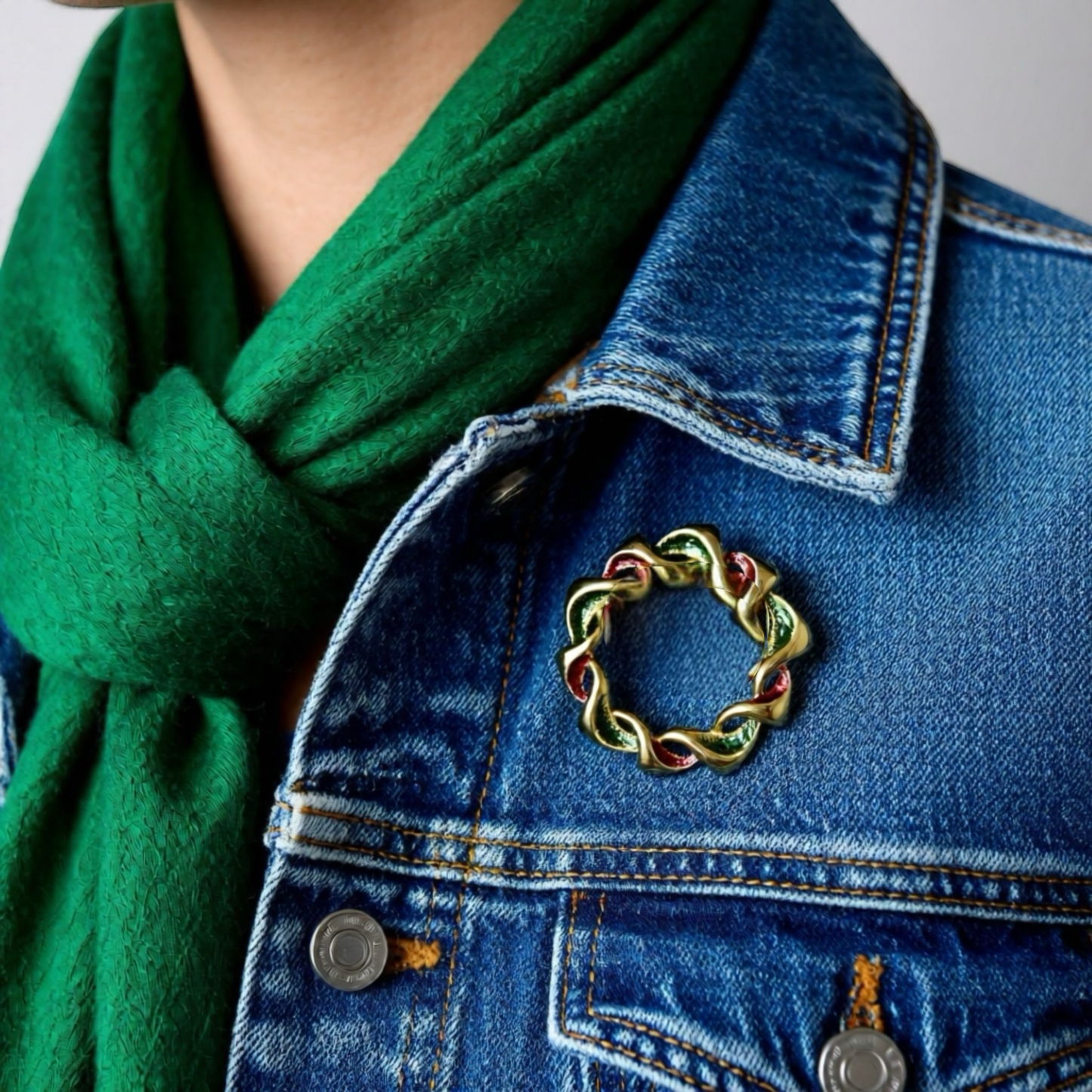 Vintage Kırmızı Yeşil Çelenk Broş