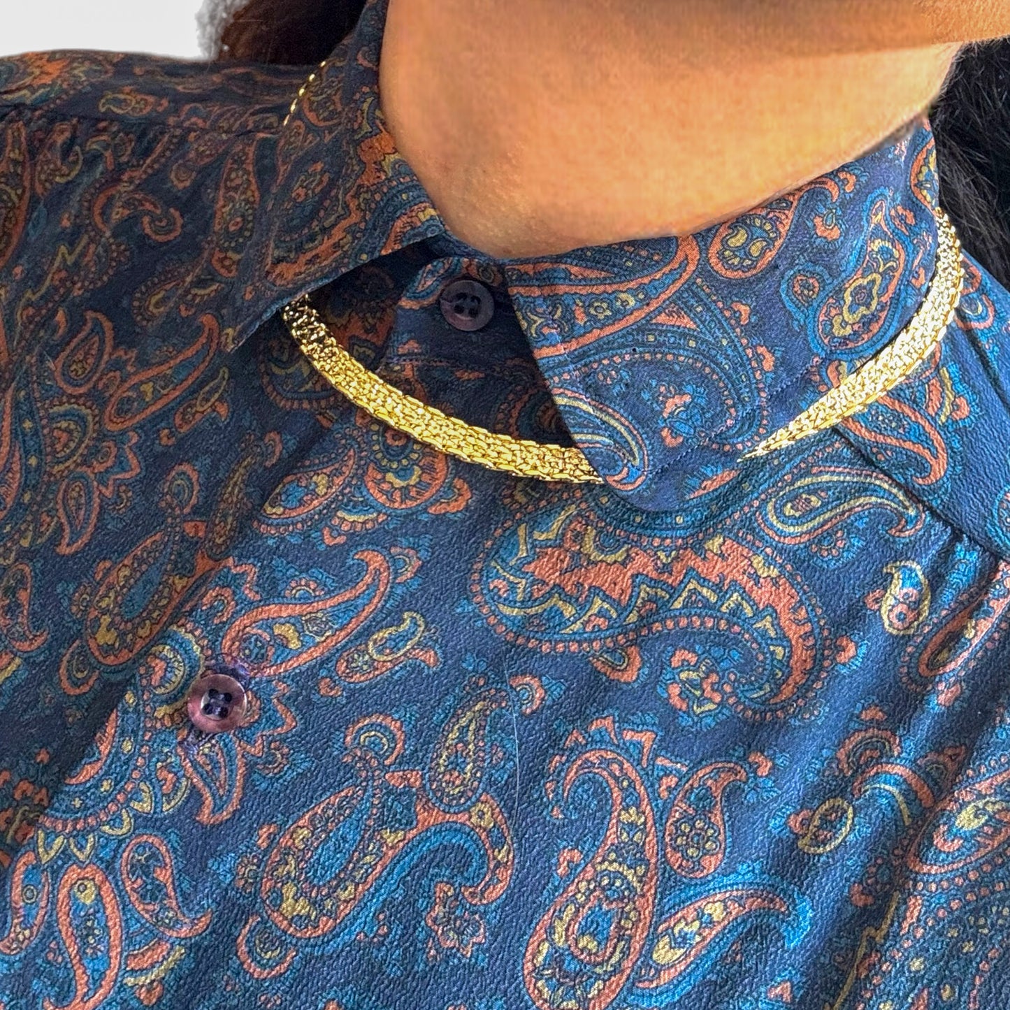 Vintage Altın Kaplama Dokulu Yaka Kolye