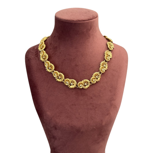 Vintage Altın Çiçek Motifli Choker Kolye ve İmitasyon Elmas Detay — 1980'ler