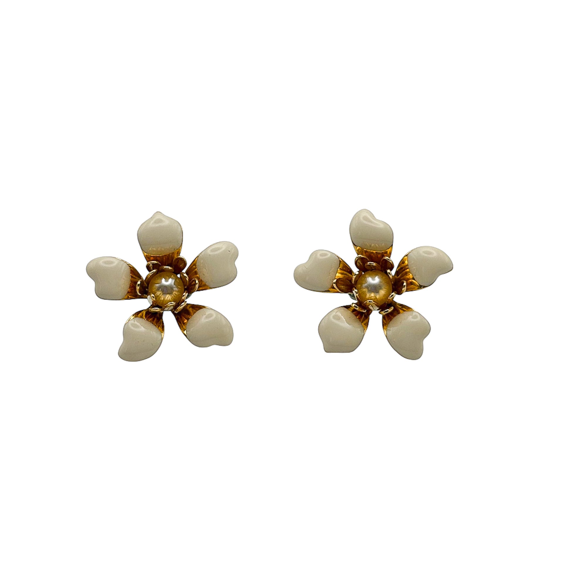 vintage pearl flower earrings 3d enamel floral design
