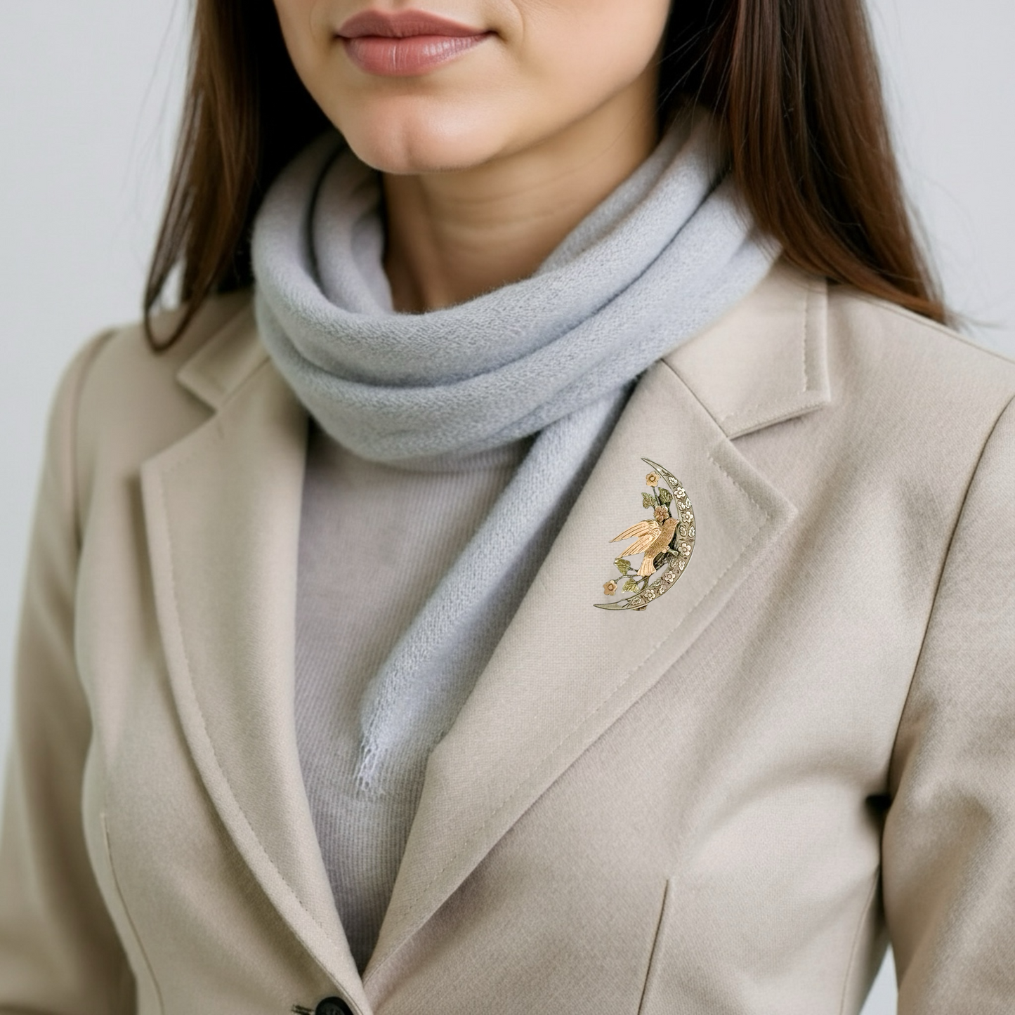 Antika Viktorya Dönemi Gümüş Çiçekli Kırlangıç ​​Broş 