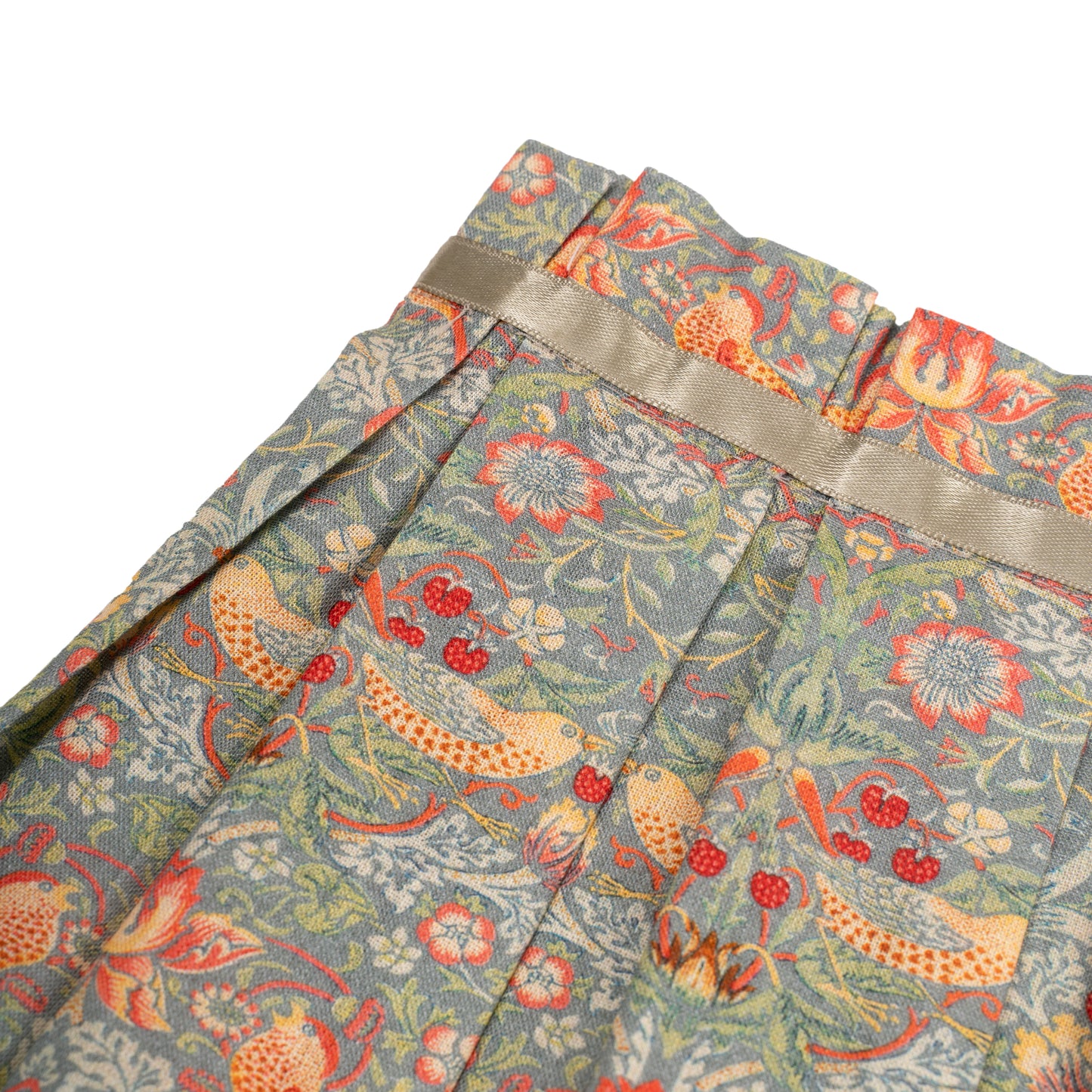 William Morris Strawberry Thief Sage Print Pleated Lampshade Cover — Vintage Style